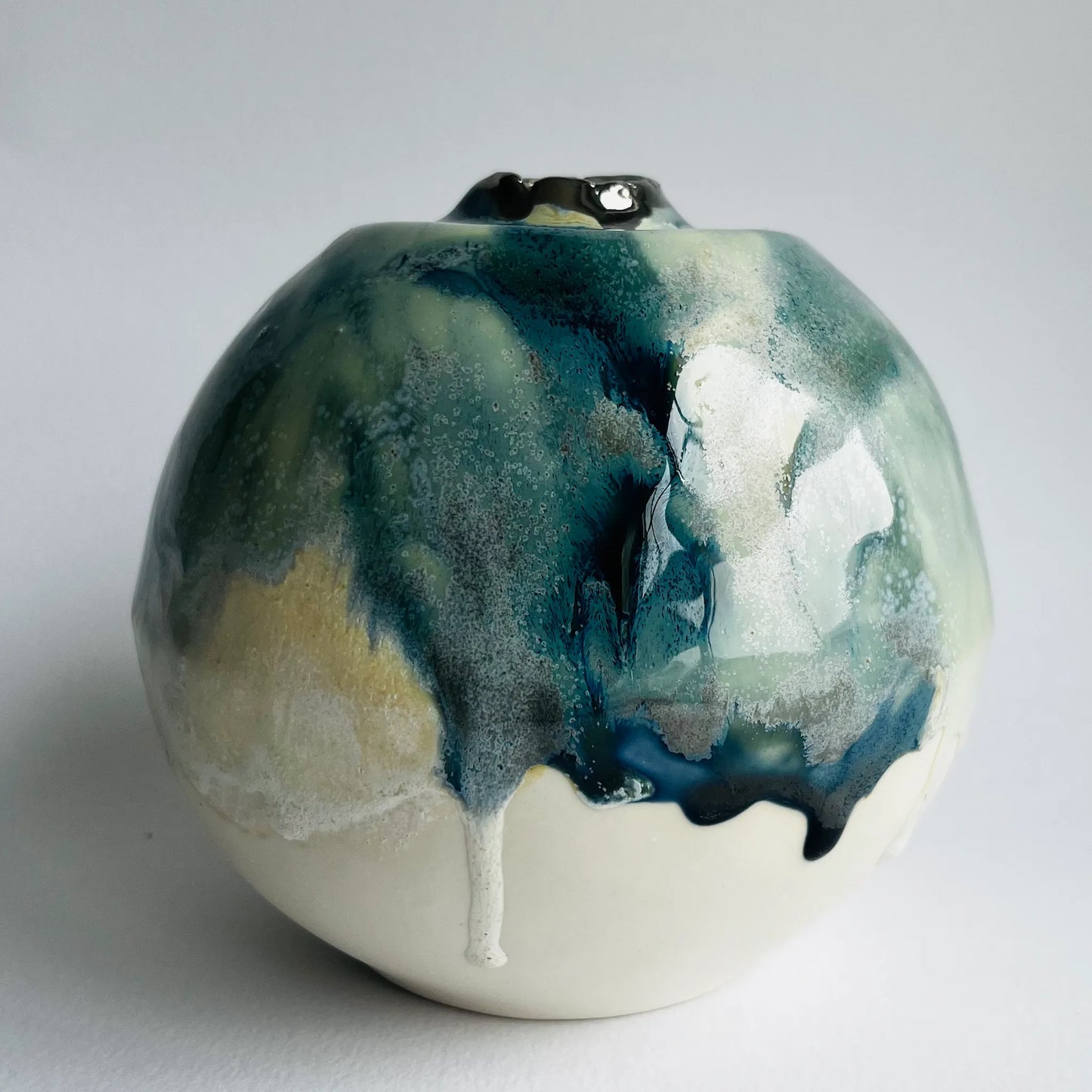 Blue Green Glazed Porcelain Moon Jar