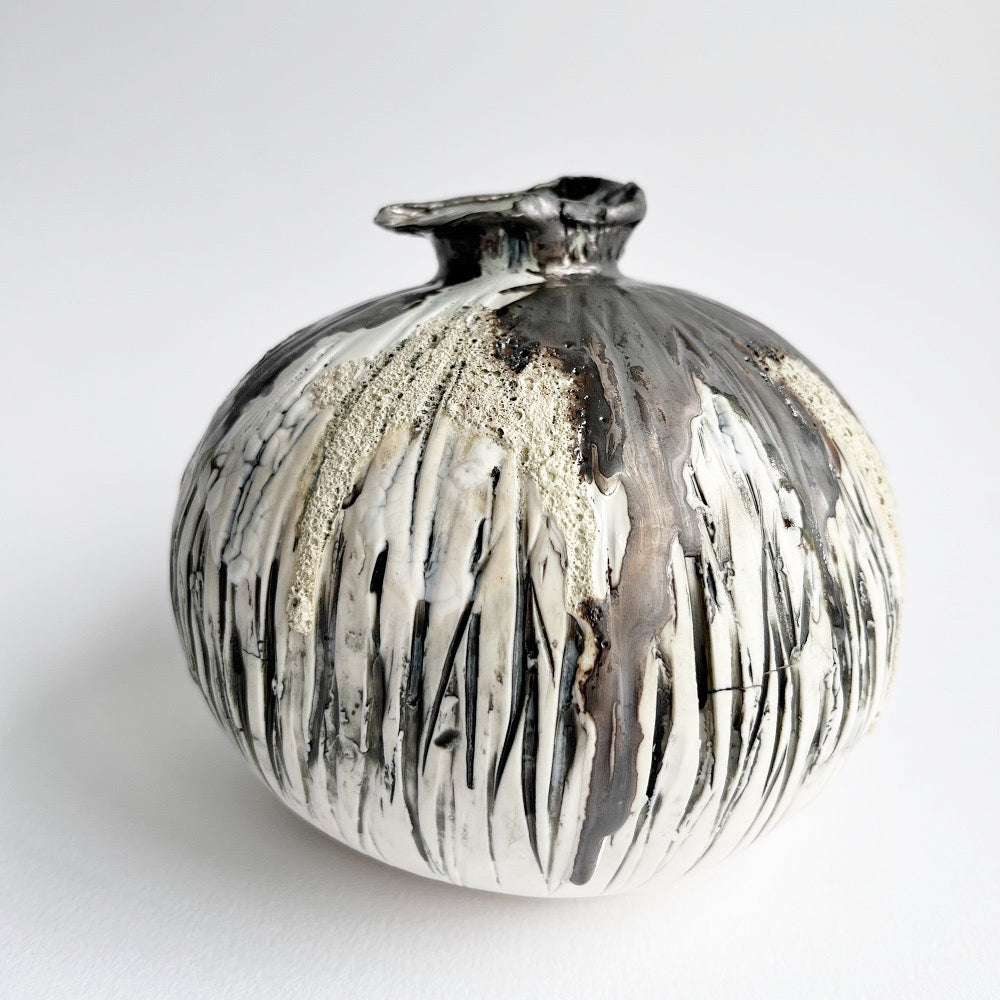 Lines Textured Bronze Glazed Porcelain Vase